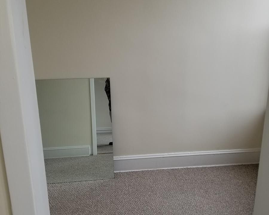 1st image of 3268 Layton Ave