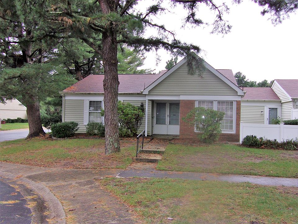 1st image of 509A Tiffany Ln #A