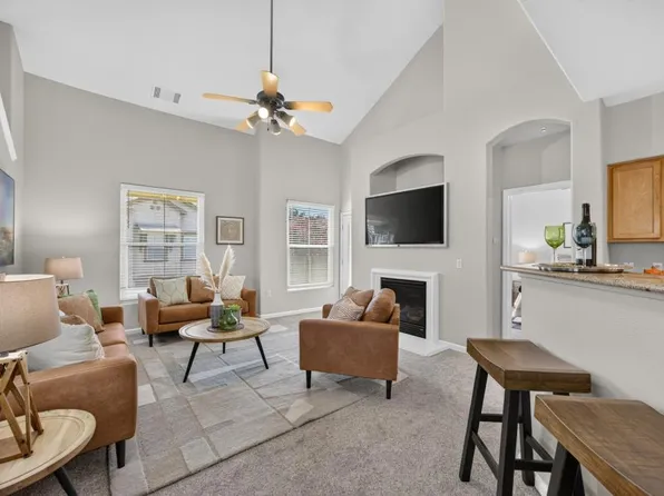5350 Dunlay Dr Unit 913, Sacramento, CA 95835