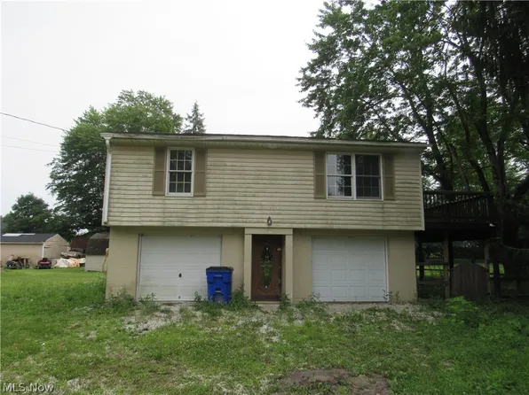 3240 Menough Rd, Ravenna, OH 44266