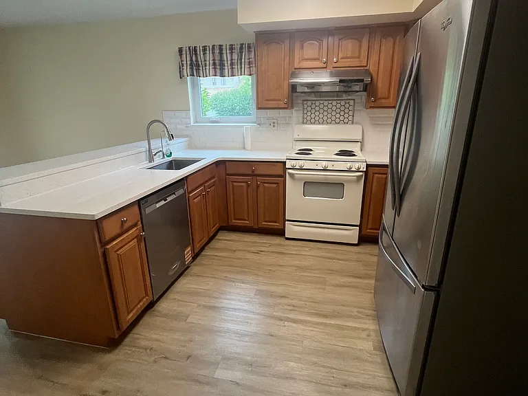 28 Knox Ct — Photo 7