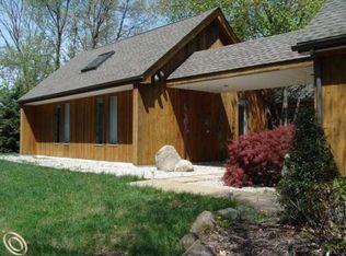 6430 Musquash Trl, Clarkston, MI 48348