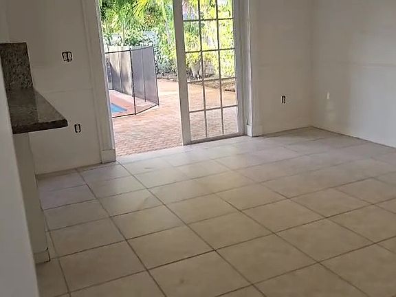 4th image of 14131 SW 146th Ter