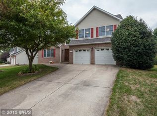 419 Hawk Ridge Ln, Sykesville, MD 21784