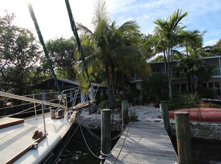 160 Riviera Dr, Tavernier, FL 33070