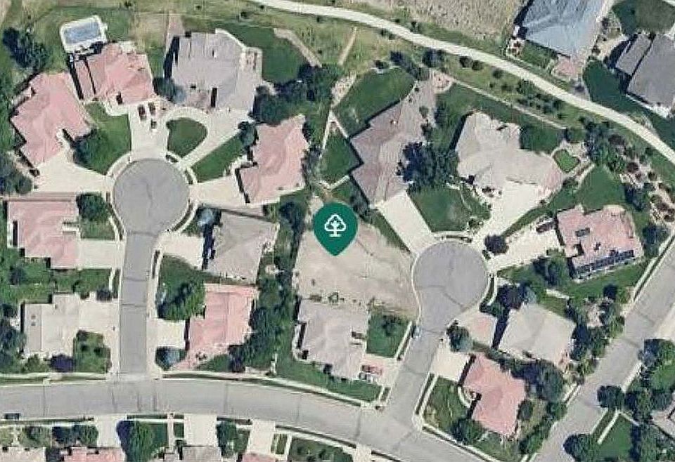 2nd image of 6 Royal County Ct