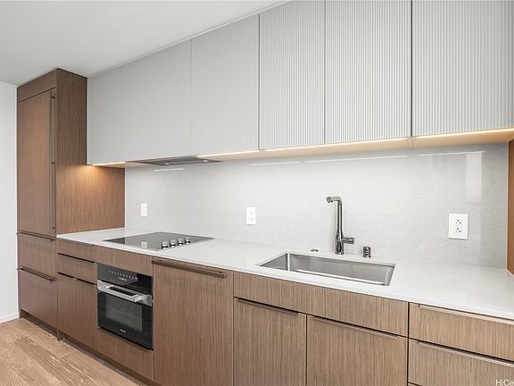 3rd image of 333 Ward Ave #3108