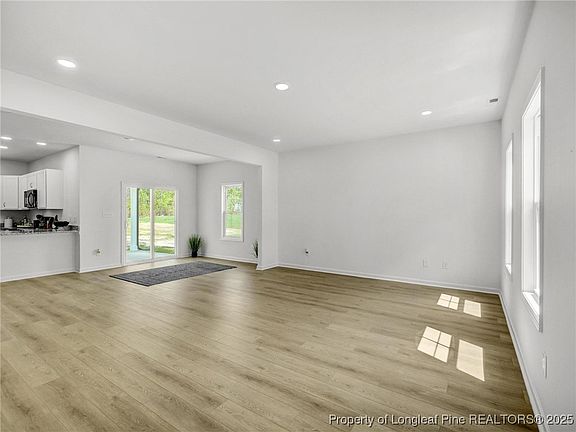 5th image of 138 Penfield [lot 80] Way