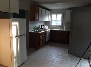 2231 W 11th St, Duluth, MN 55806