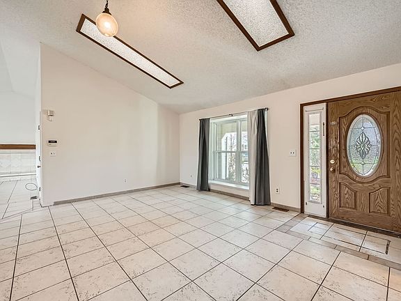 4th image of 18855 E Kelly Pl