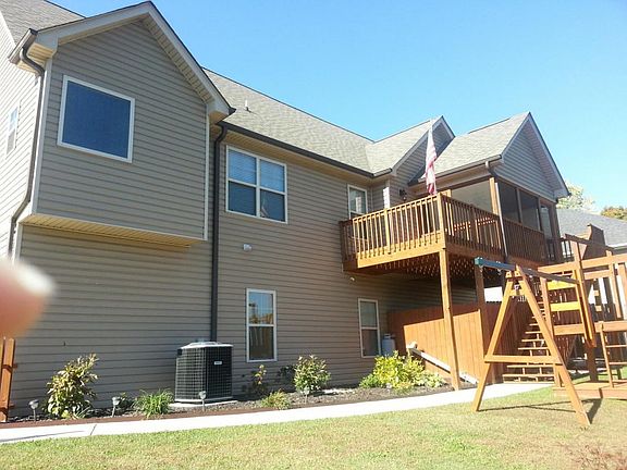 3rd image of 1120 Boynton Dr