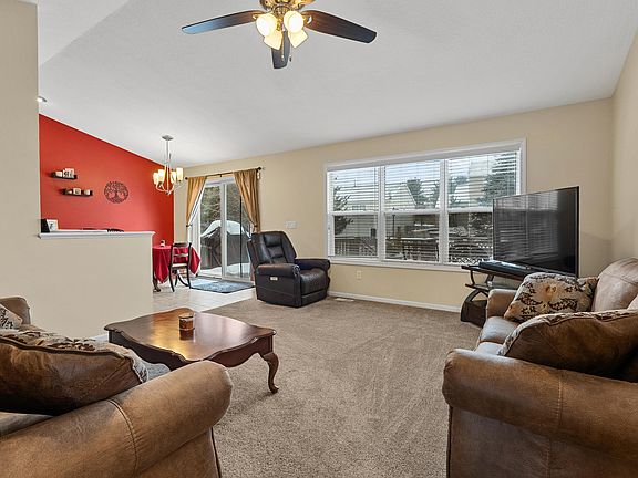 2nd image of 4823 Chasemoor Dr
