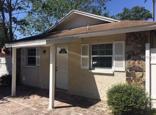 9606 N Hartts Dr, Tampa, FL 33617