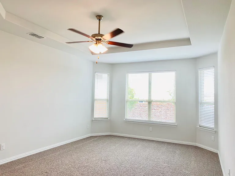 4001 Smokey Hill Ct — Photo 5