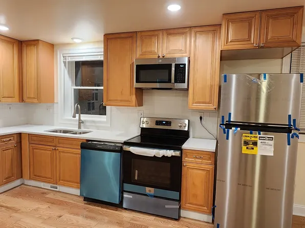 720 Main St #1, Plymouth, CT 06782