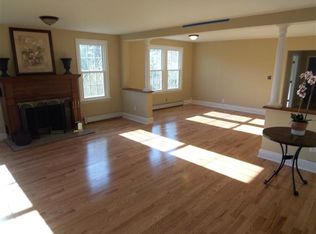 46 Plank Rd, Waterford, NY 12188