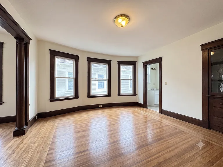 126 Mansfield St — Photo 10