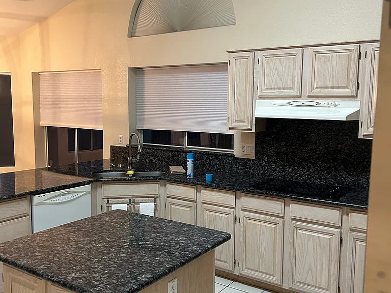 W Rose Pilar Ct — Photo 29