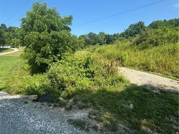 Everly Rd, Sarahsville, OH 43779