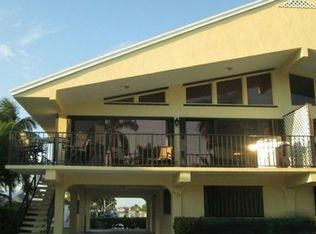 1038 W Ocean Dr, Key Colony Beach, FL 33051