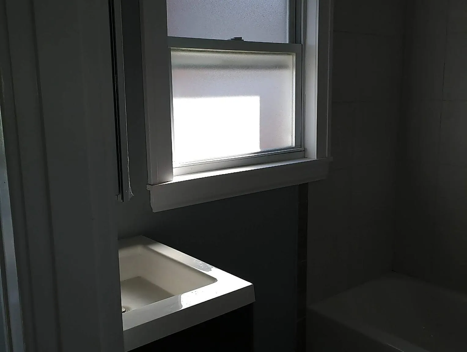 2 bed, 800 sqft, $1,350 — Photo 1