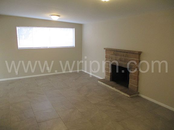 3rd image of 8120 E Eli St