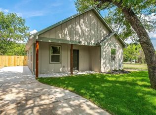 1009 Duff Ct, Fort Worth, TX 76112