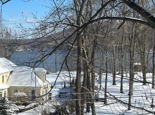 206 Bay View Ave APT 2, Cornwall On Hudson, NY 12520