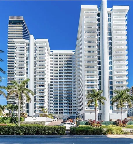2030 S Ocean Dr #718 Photo 1