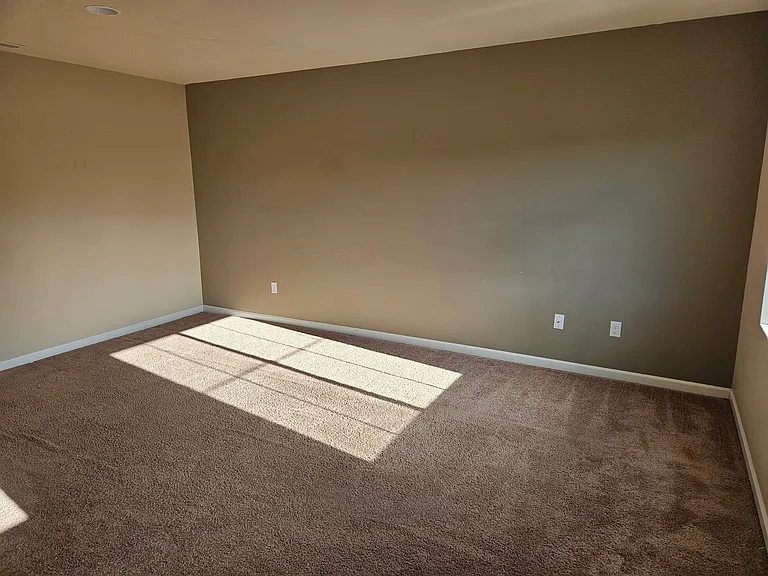 51192 SW Klompen St — Photo 12