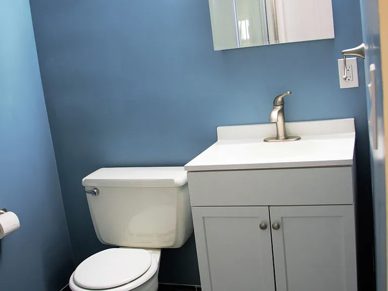 160 Santa Clara St #1 — Photo 6