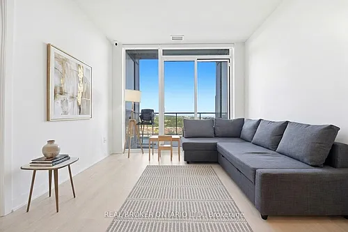 5 Defries St #1103 Photo 1