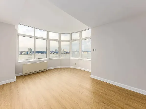 140 Riverside Blvd, New York, NY