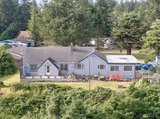 2805 China Hill Ln, Ilwaco, WA 98624