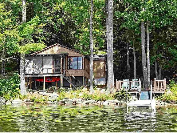 2nd image of 35 North Shore Road