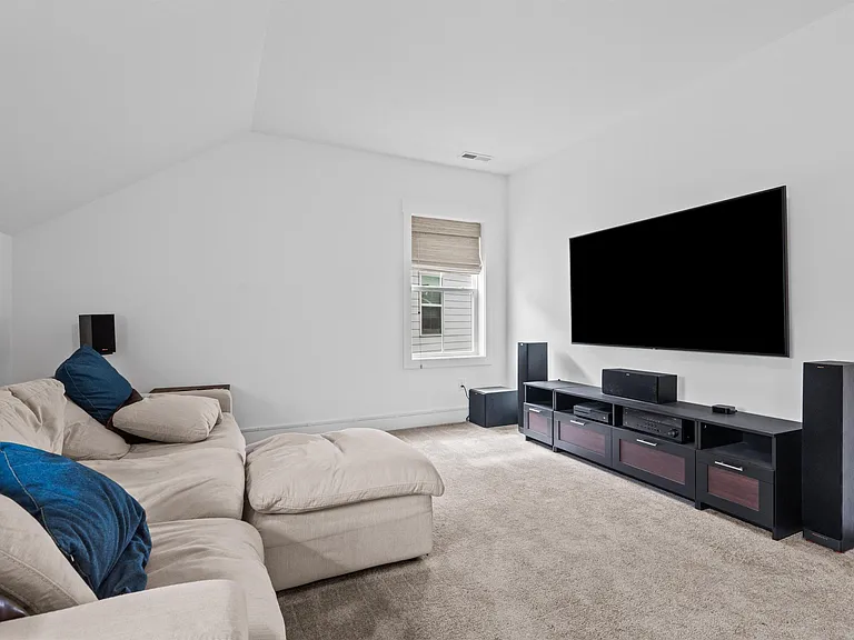 336 Tumbling River Dr — Photo 20