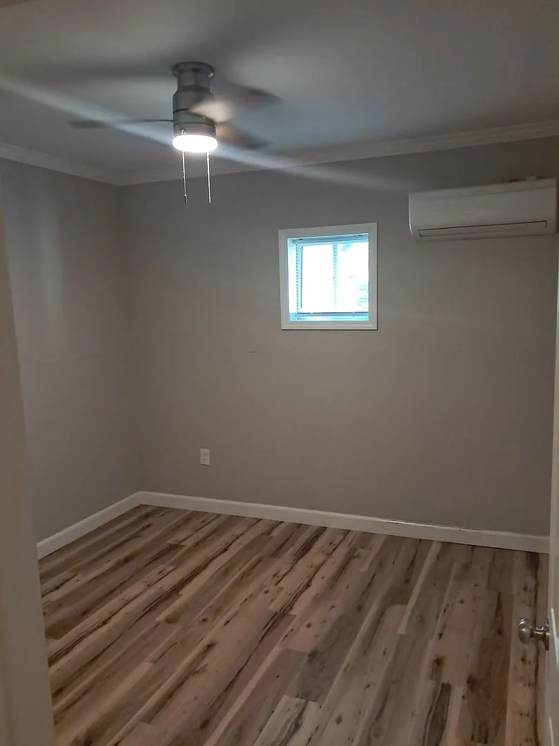 909 Washington St - Wool and Ray — Photo 3