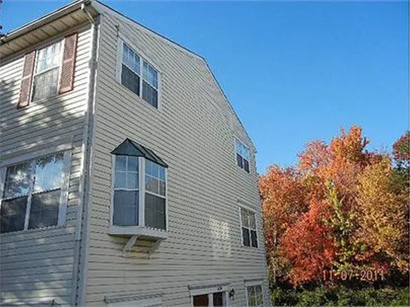 1634 Brooksquare Dr, Capitol Heights, MD 20743