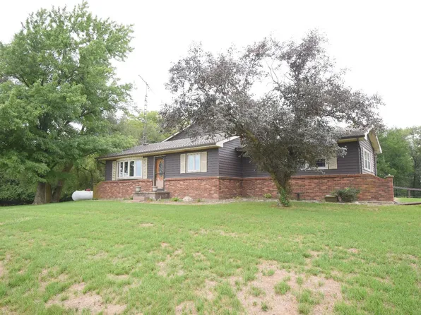 2100 E North Star Rd, Fair Oaks, IN 47943
