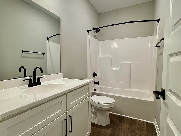 106 Sidewinder Dr — Photo 21