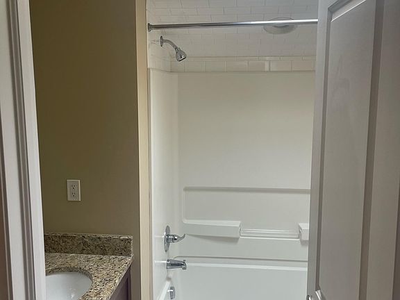 3rd image of 1641 N Star Ave