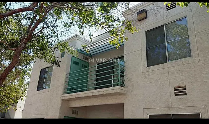 7100 Pirates Cove Rd #2100 — Photo 3