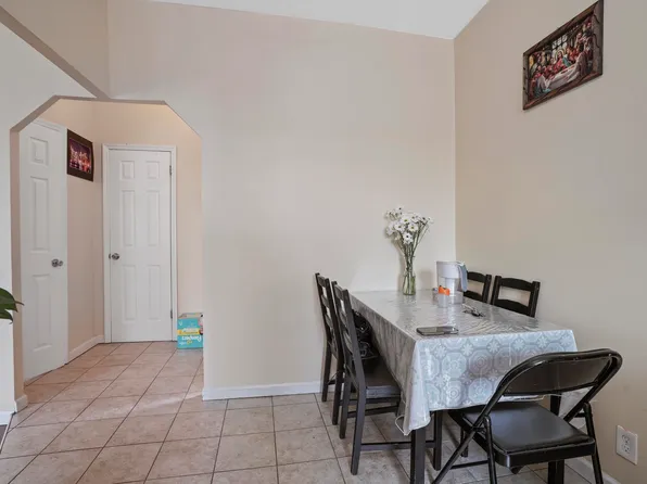 1890 West 6th Street image 25 of 37