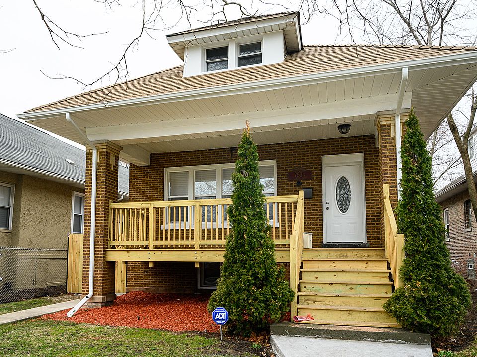 1st image of 7534 S Crandon Ave