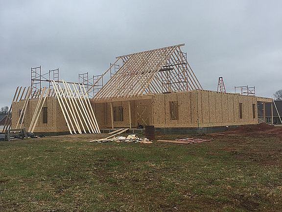 5th image of 4045 Saint Andrews Cir