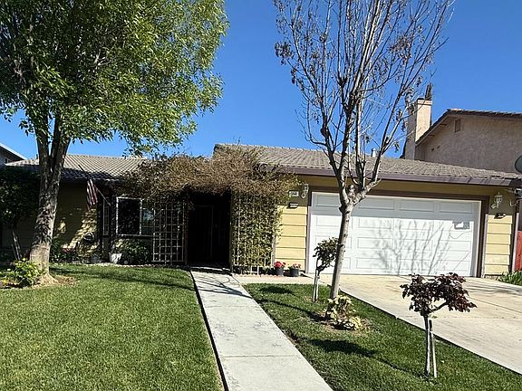 2nd image of 558 Cedarwood Ct