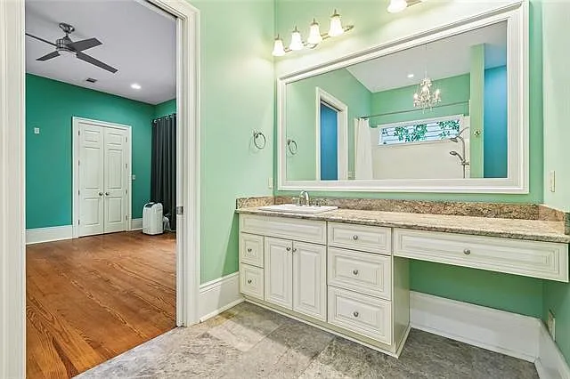 2814 Dumaine St — Photo 9