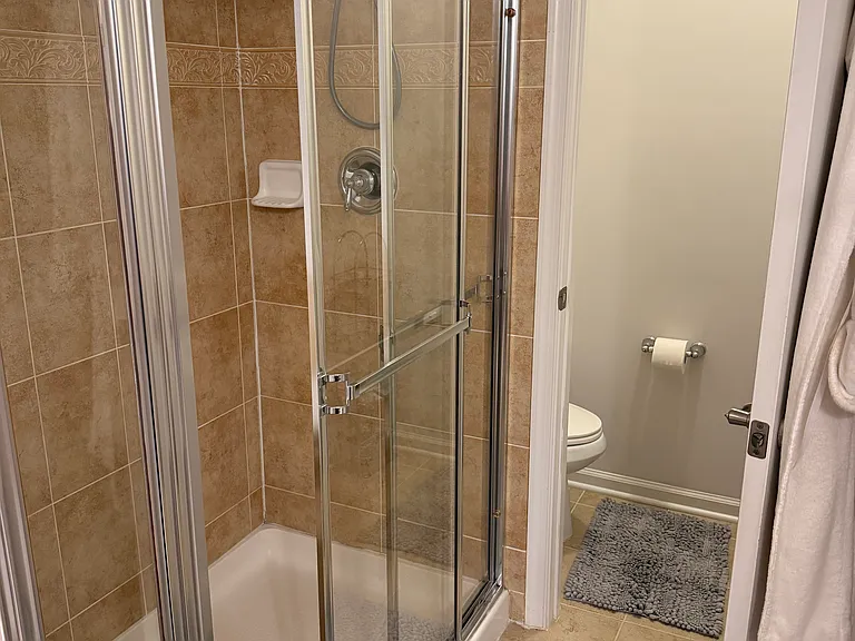434 Parkview Ave #434 — Photo 22