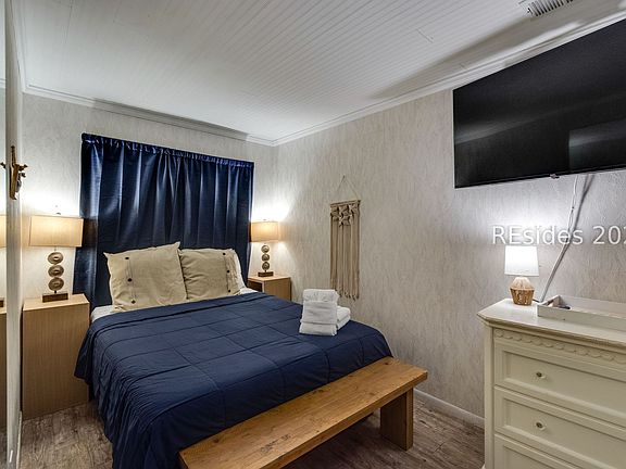 5th image of 40 Folly Field Rd APT A113