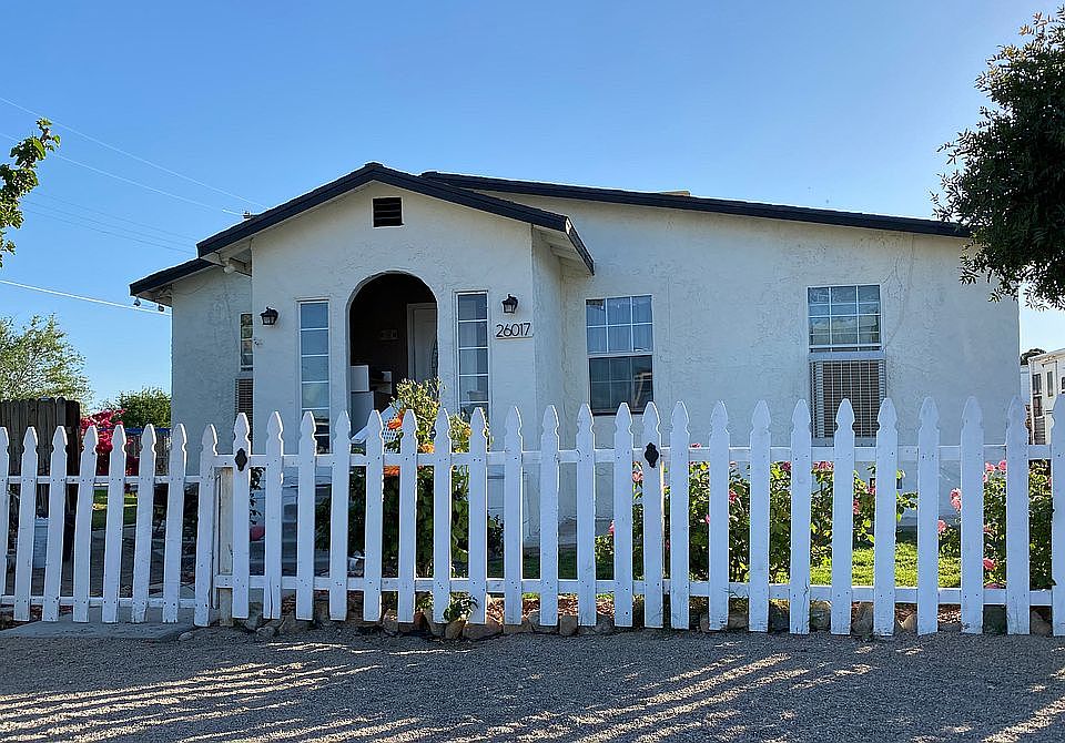 not fox② 26017 Orange St, Taft, CA 93268 | Zillow